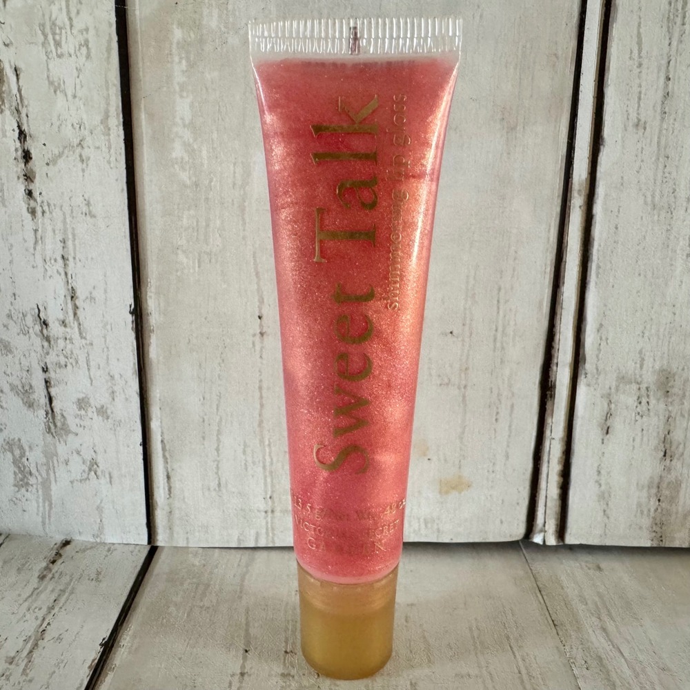 Victoria's Secret Peach Shimmer Sweet Talk Shimmering Lip Gloss .48 oz